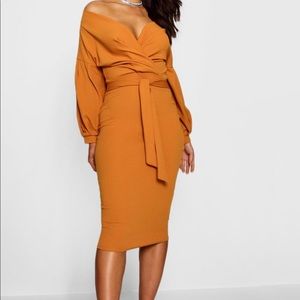Size 14 Boohoo Wrap Dress Orange 🍊